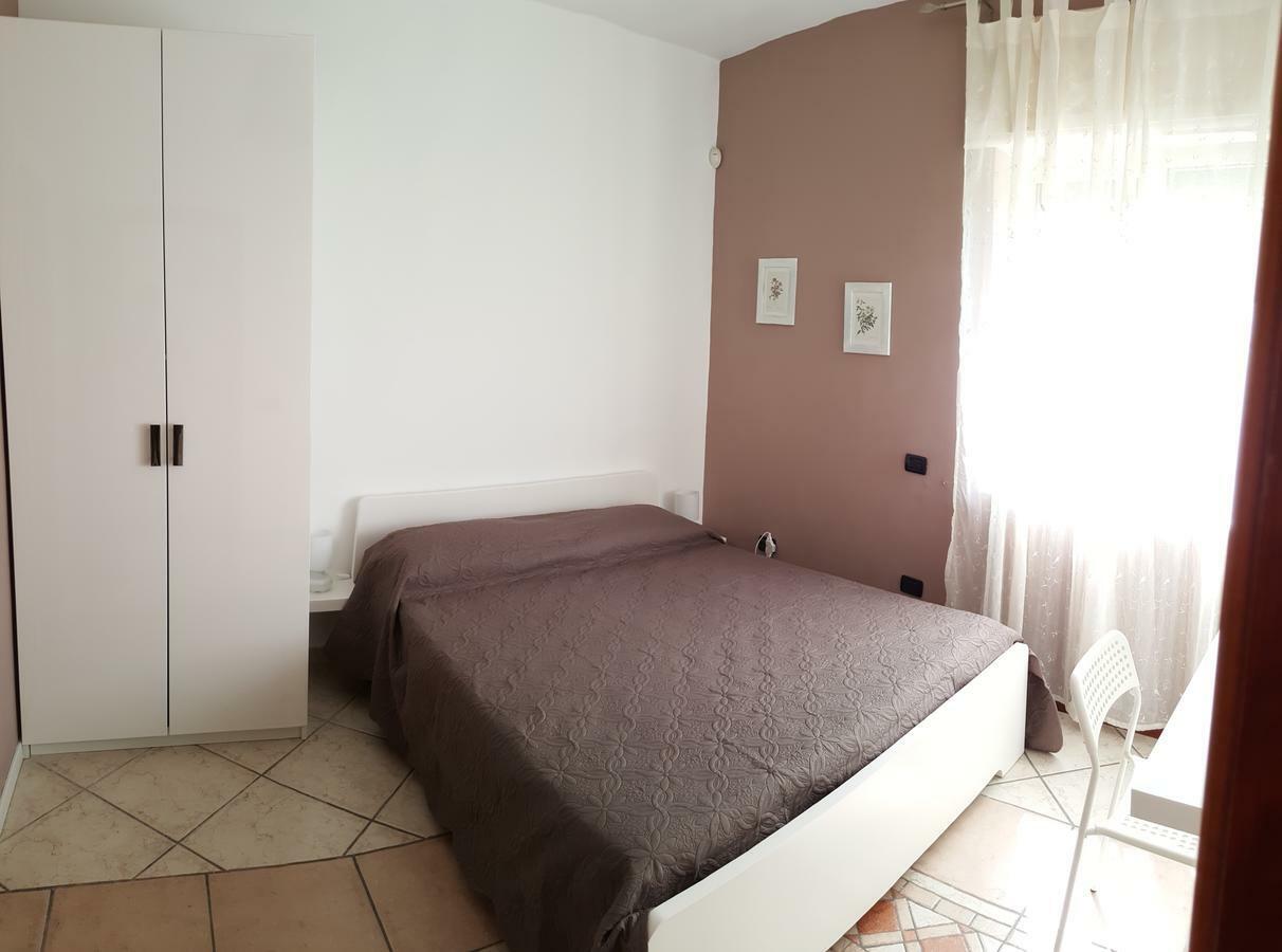 B&B Aminei Metrò Napoli Exterior foto