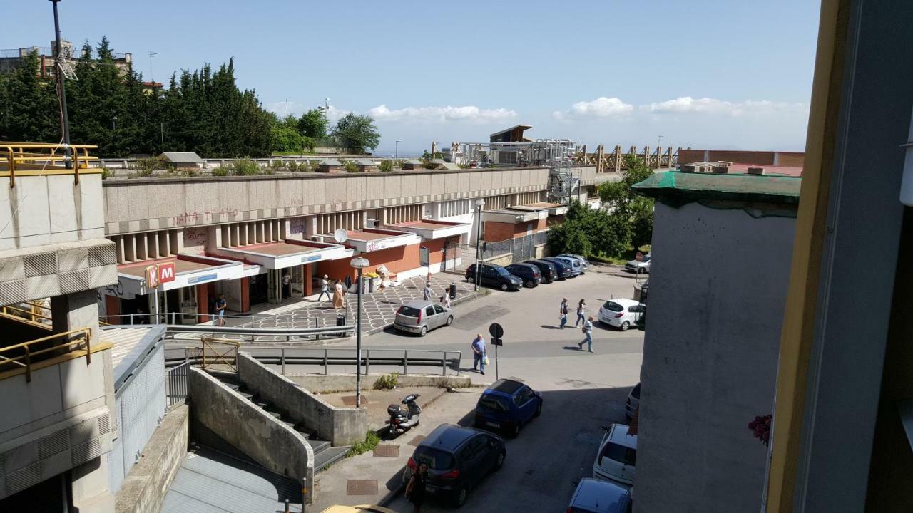 B&B Aminei Metrò Napoli Exterior foto